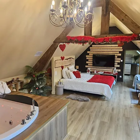 Le Chalet, Escapade & Jacuzzi Prive Proche Lille 아파트 *