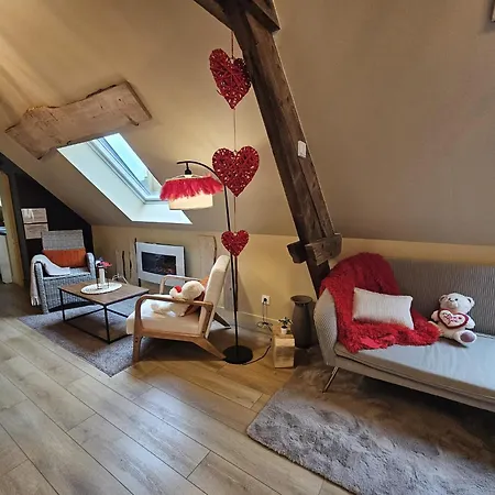 Le Chalet, Escapade & Jacuzzi Prive Proche Lille