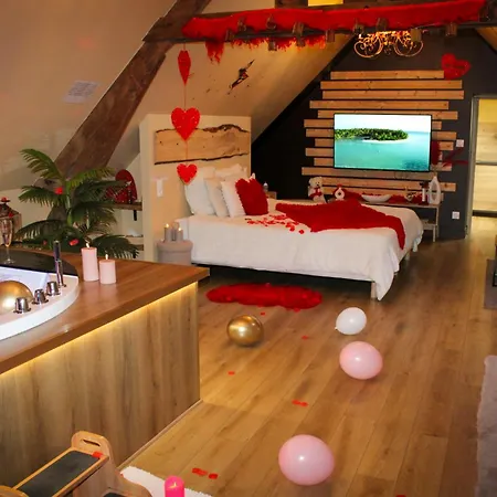 Le Chalet, Escapade & Jacuzzi Prive Proche Lille Apartment Bassee